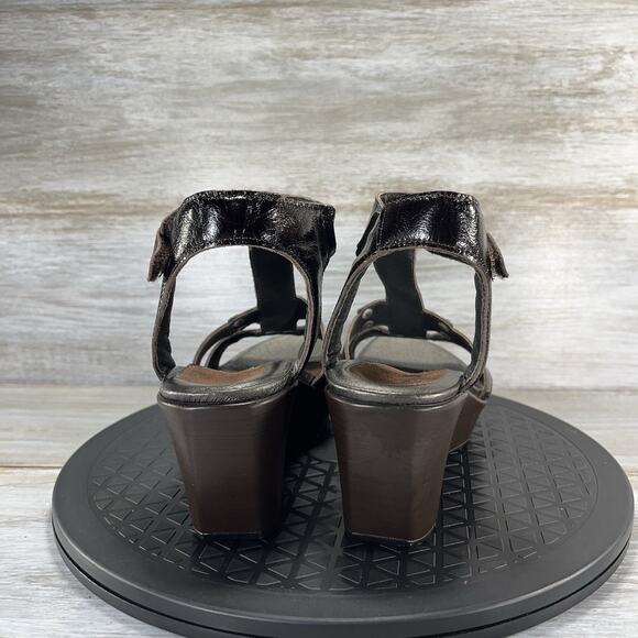 NAOT Womens Flirt Brown Leather T-strap Platform Wedge Sandals Size EU 37 US 6.5 - Picture 4 of 6